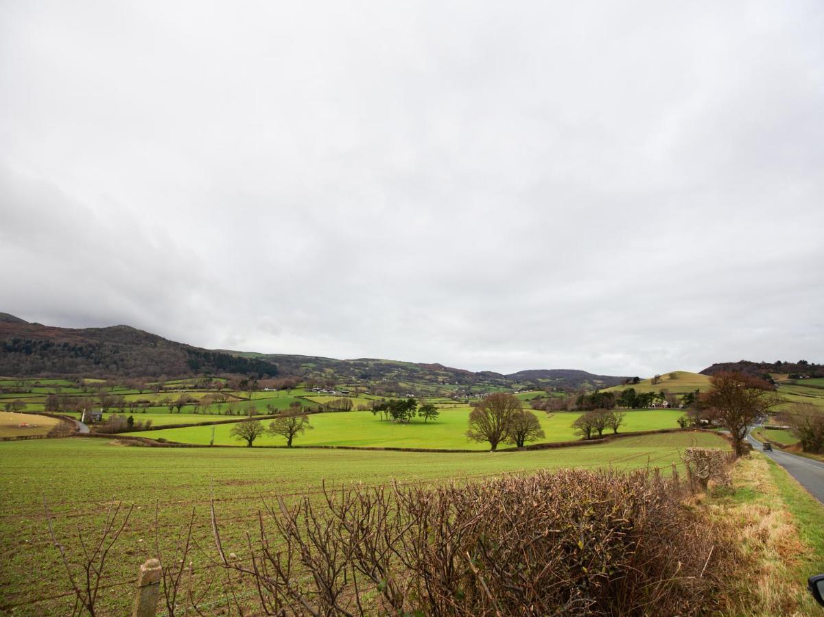 Conwy Valley Hotel Exterior photo